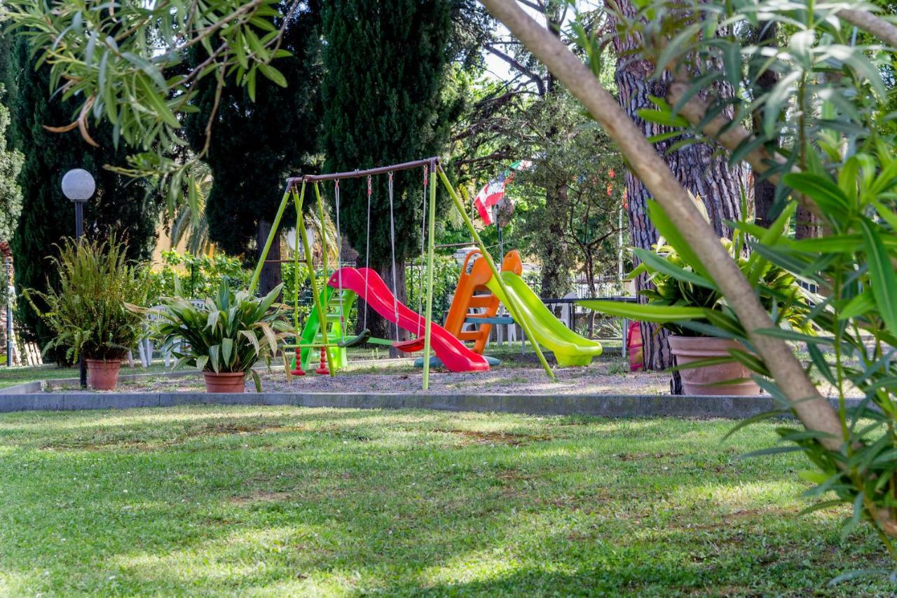 Le Villette Di Villa Paola Loano Zewnętrze zdjęcie